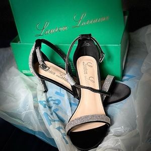 Sondra Sandal